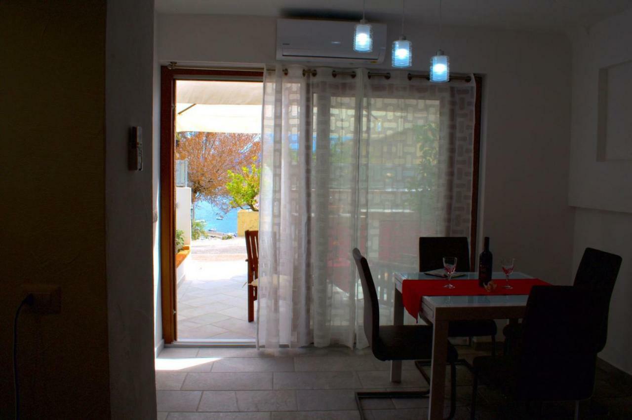 Purple Flower Suite Apartment كالا غونوني المظهر الخارجي الصورة